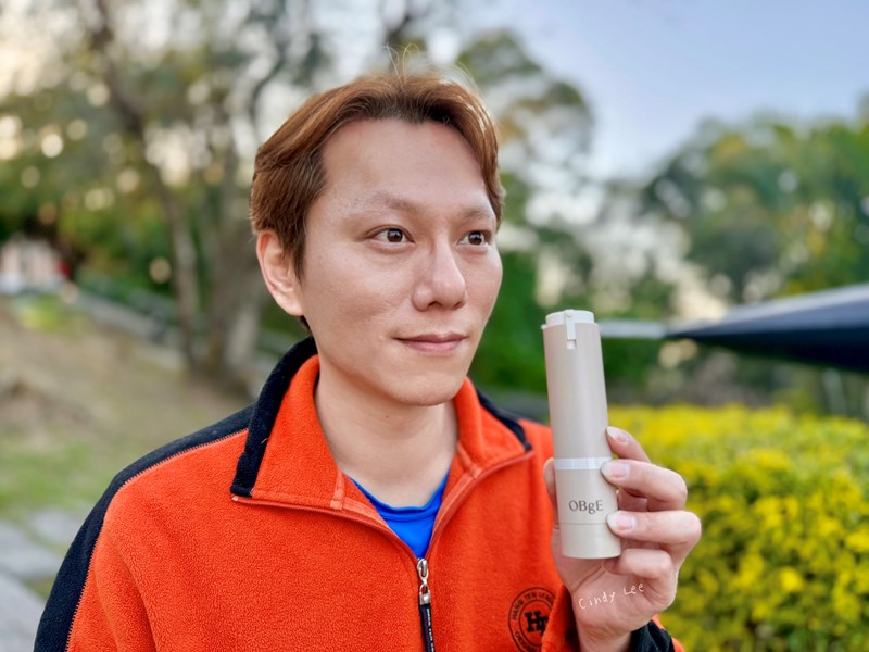 [美妝]韓國美妝第一品牌OBgE男性適用【自然遮瑕粉底棒&O